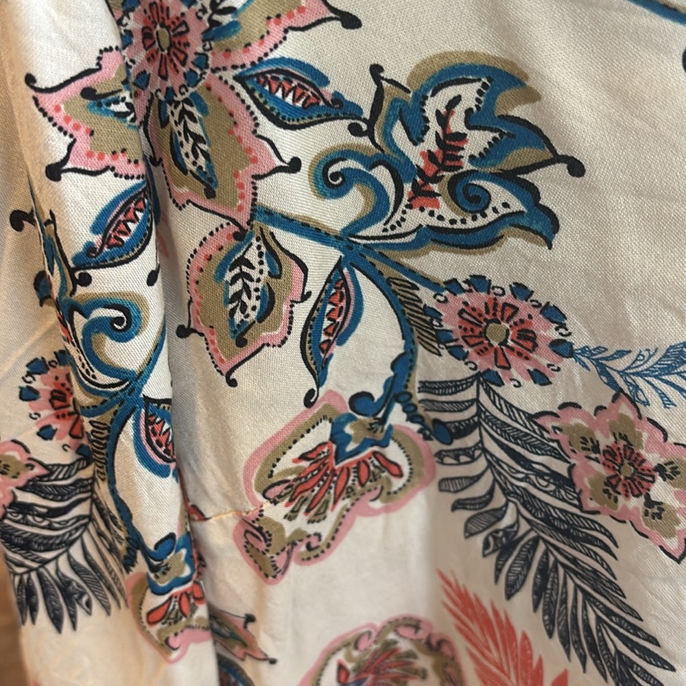 Boho Style Blouse - Picture 6 of 6